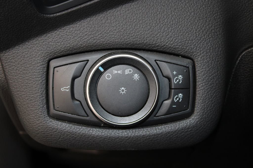 Used 2017 Ford Escape S image 39