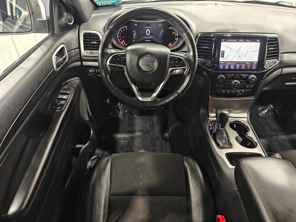 Used 2019 Jeep Grand Cherokee Altitude AWD/4WD image 4
