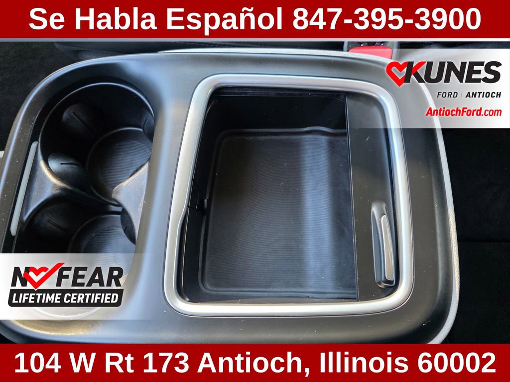 Used 2024 Chrysler Pacifica Touring-L image 72