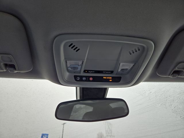 Used 2018 Chevrolet Malibu LT image 25