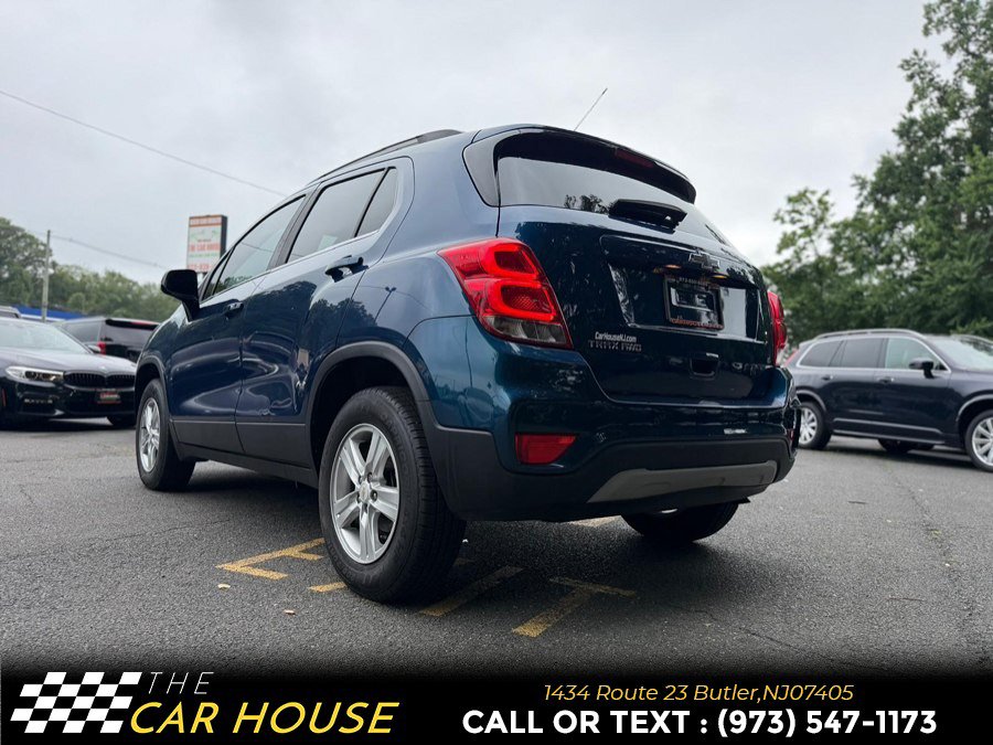 Used 2020 Chevrolet Trax LT w/ Driver Confidence Package AWD/4WD image 6