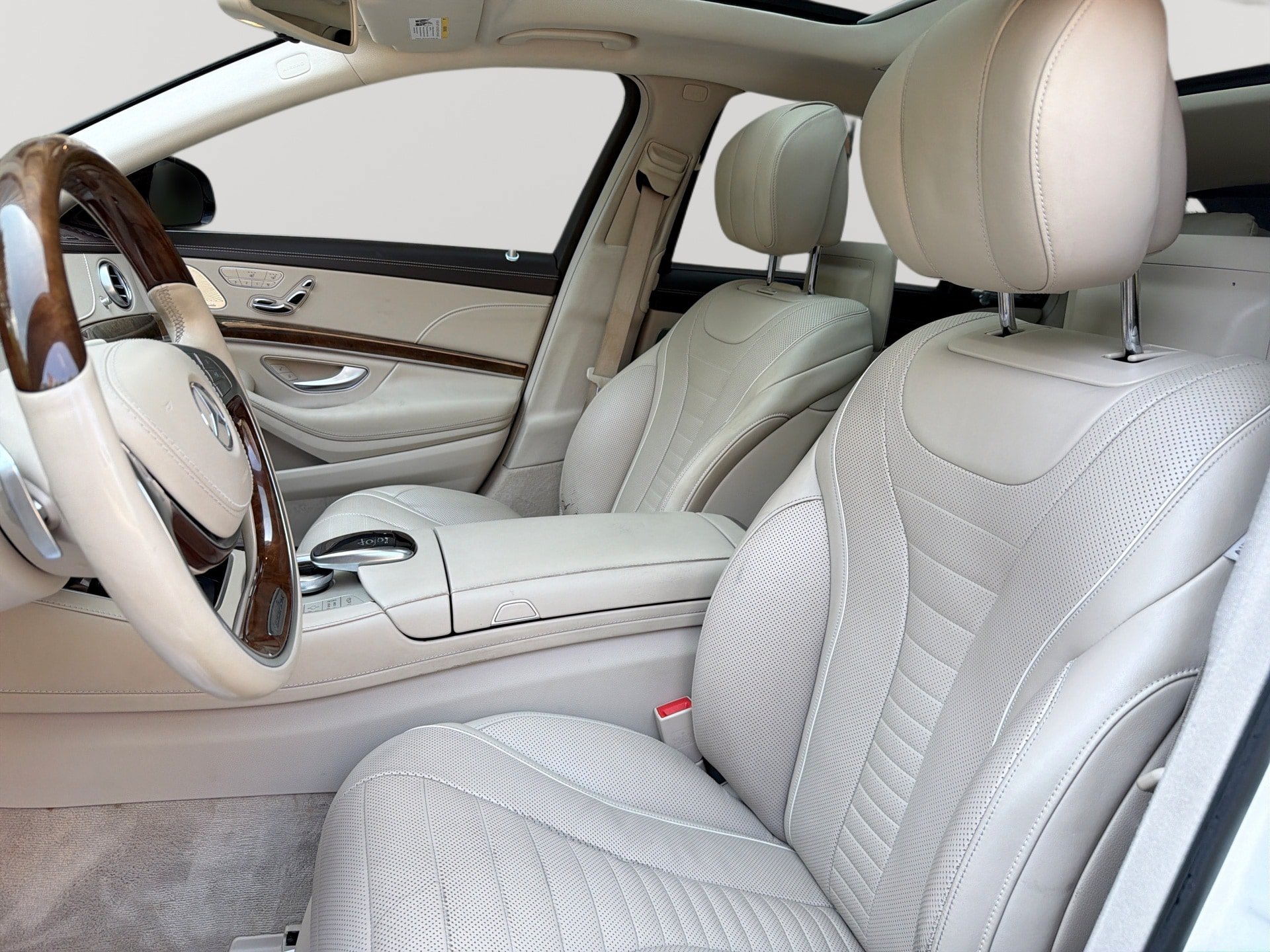 Used 2017 Mercedes-Benz S 550 4MATIC Sedan w/ Premium Package image 13