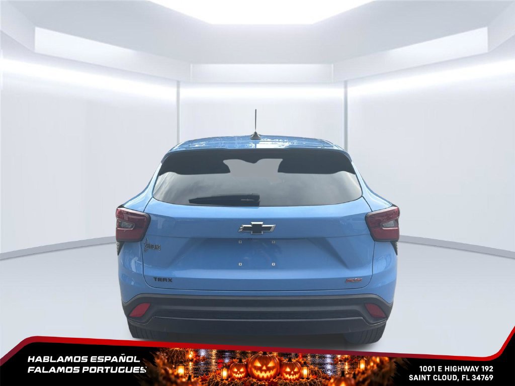 Certified 2024 Chevrolet Trax RS w/ Driver Confidence Package FWD image 5