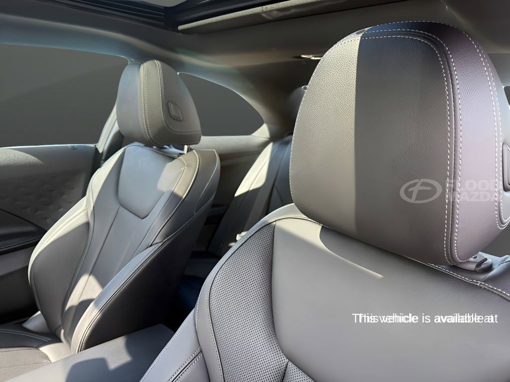 Used 2022 BMW 230i Coupe w/ Convenience Package image 11