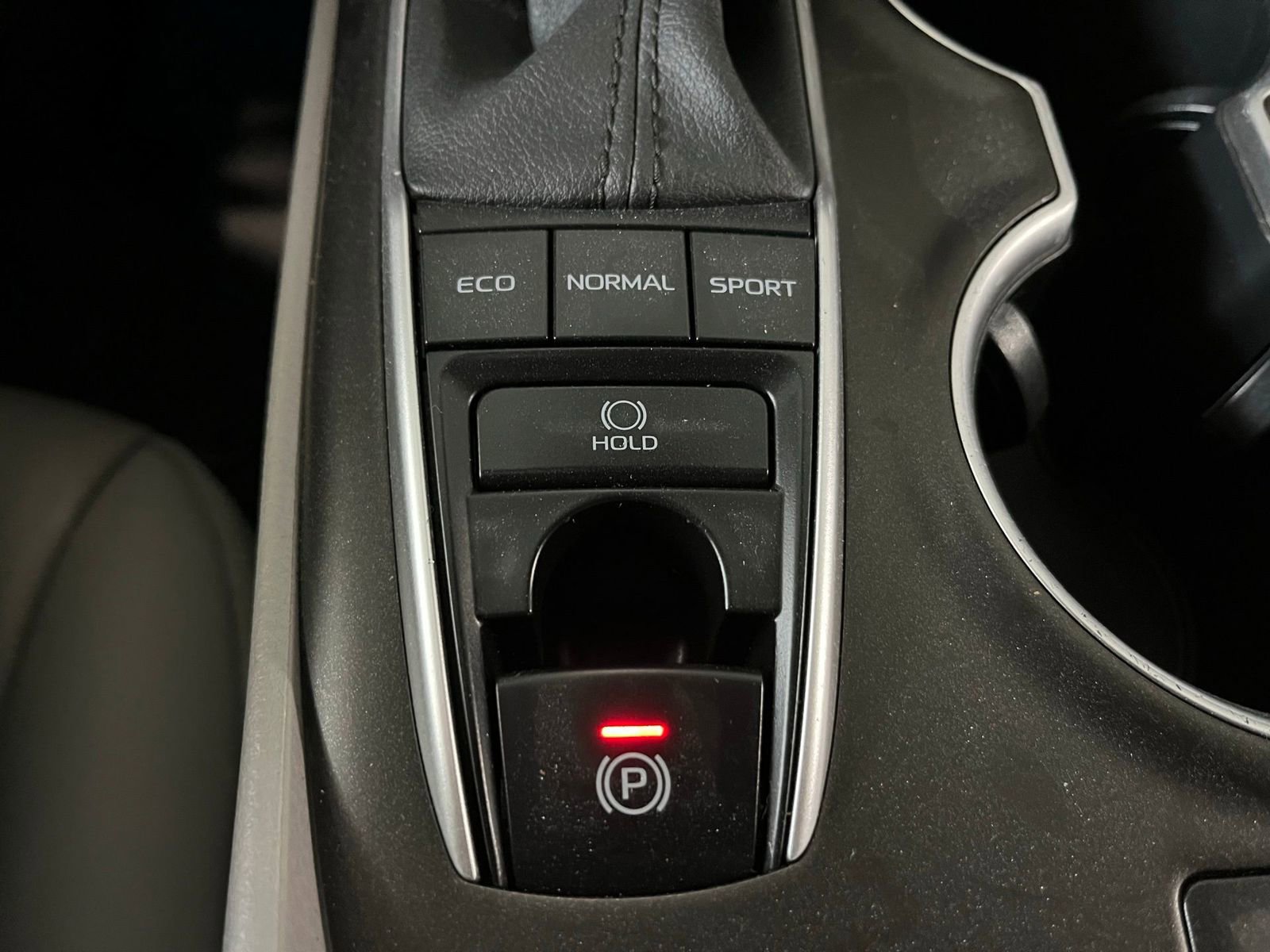Used 2023 Toyota Camry XLE AWD/4WD image 26
