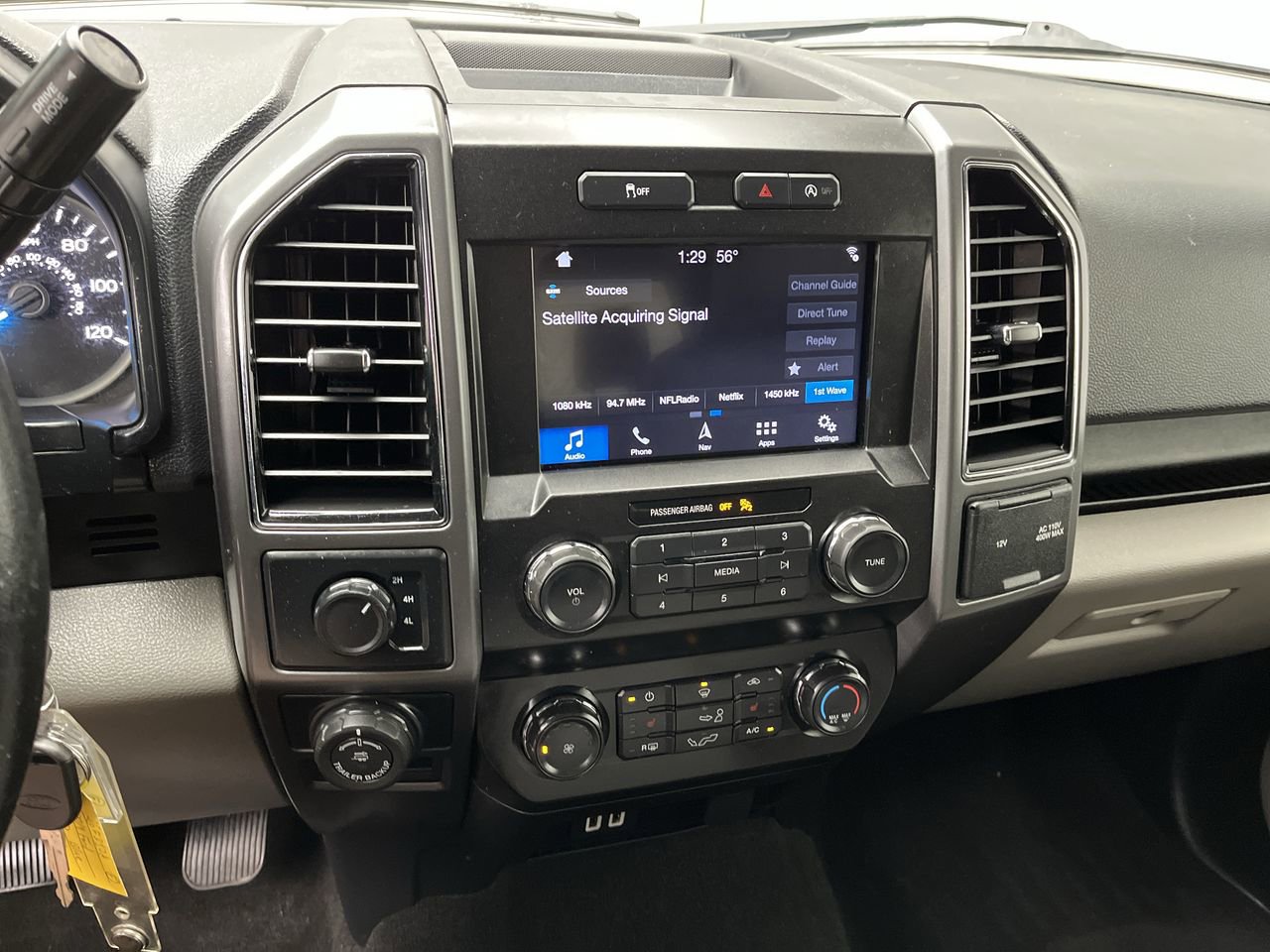 Used 2019 Ford F150 XLT w/ Equipment Group 302A Luxury AWD/4WD image 20