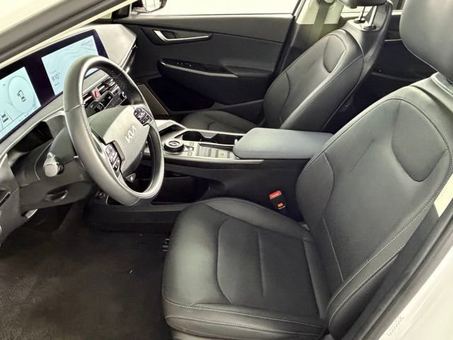 Used 2024 Kia EV6 Wind w/ Wind Technology Package image 23