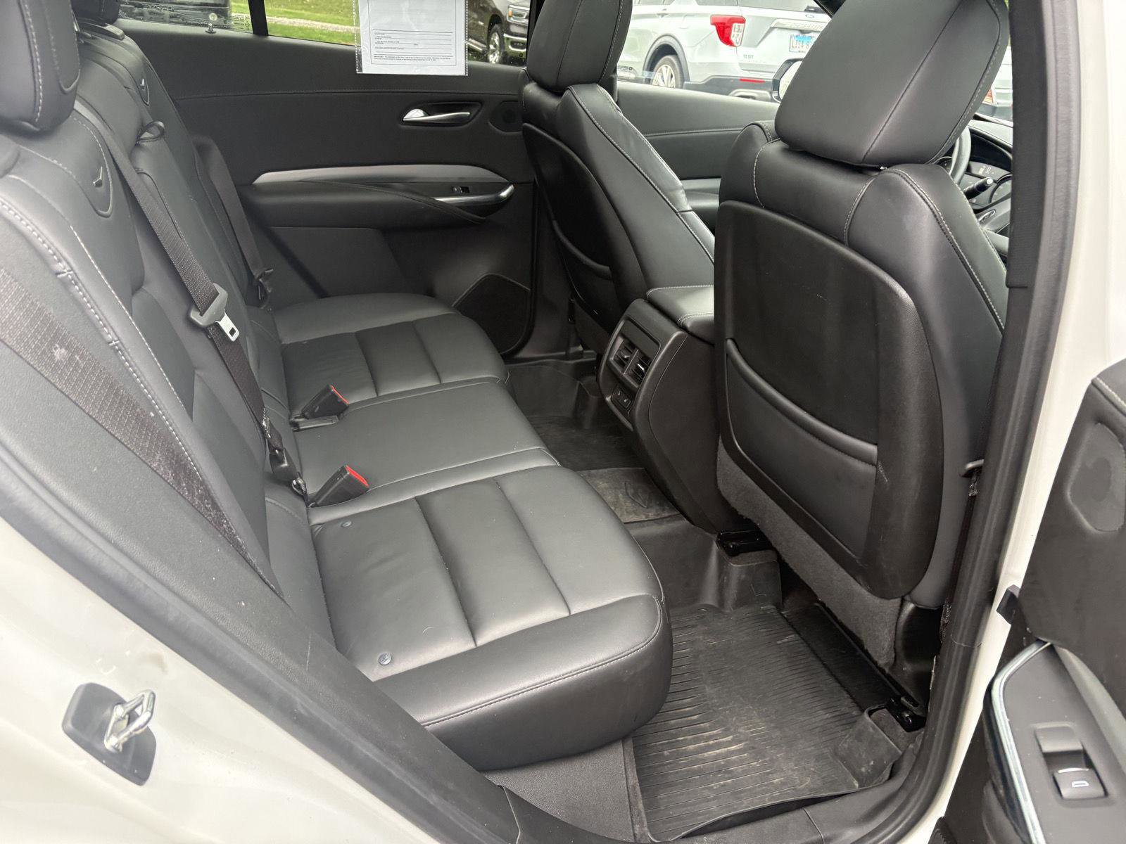 Used 2023 Cadillac XT4 Premium Luxury w/ Cold Weather Package image 18