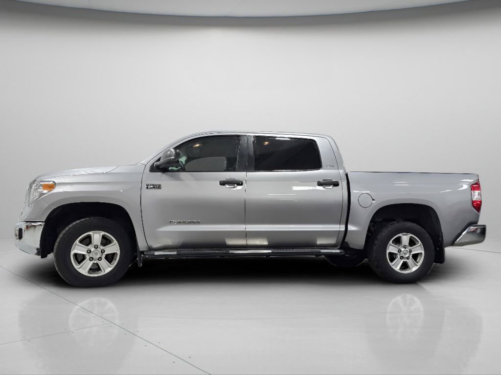 Used 2016 Toyota Tundra SR5 w/ SR5 Upgrade Package image 18