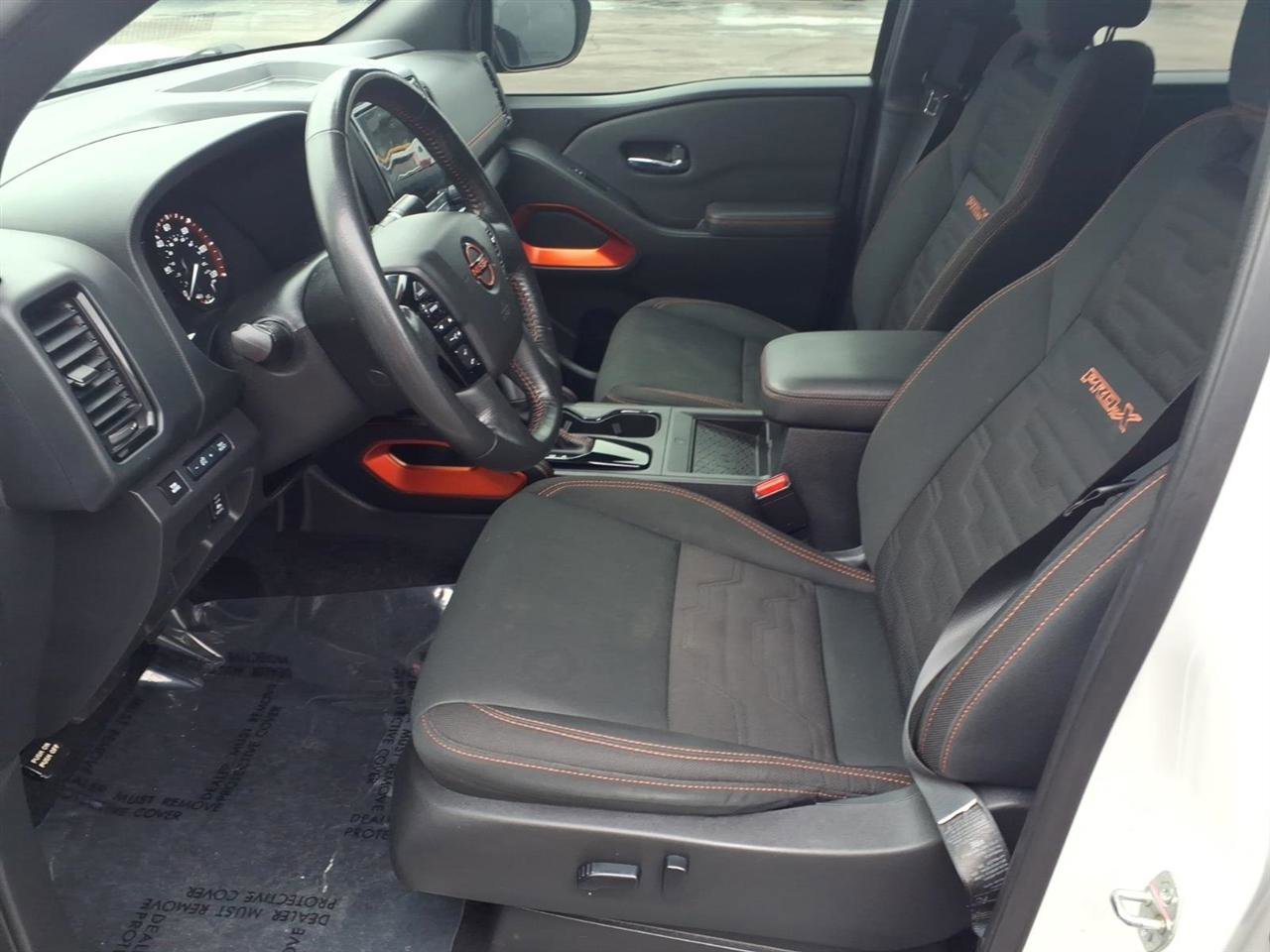 Used 2022 Nissan Frontier Pro-X image 5