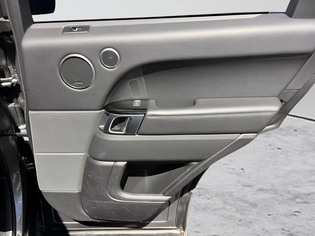 Used 2017 Land Rover Range Rover Sport Supercharged image 29