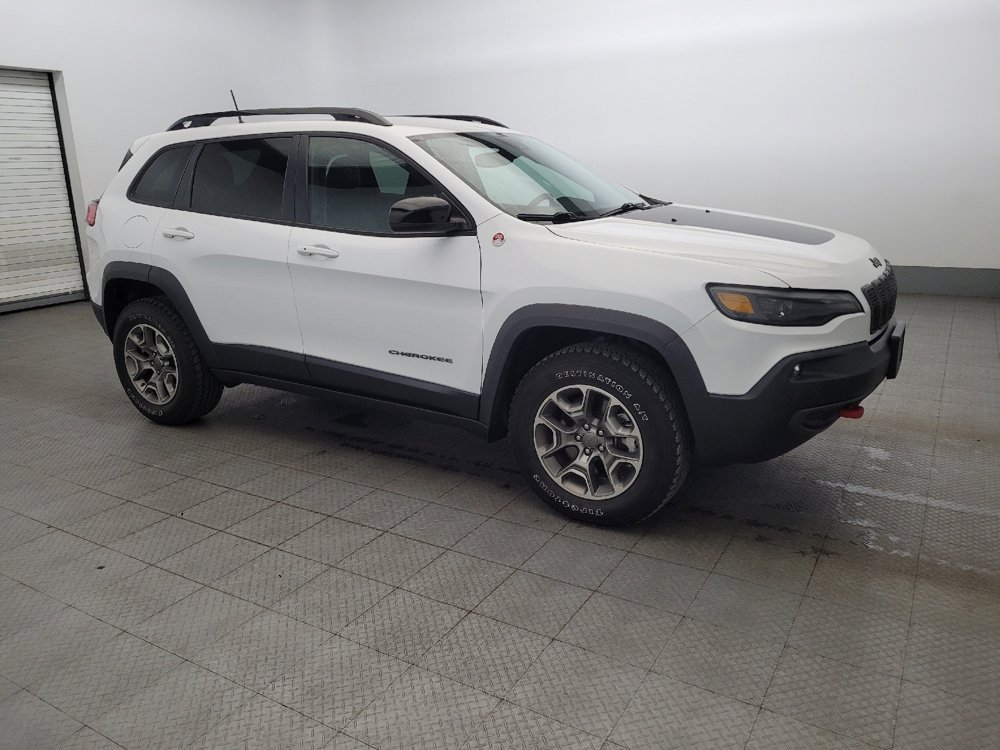 Used 2022 Jeep Cherokee Trailhawk w/ Premium Leather Package image 11