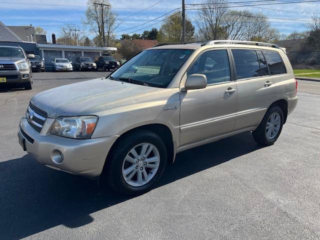 Used 2006 Toyota Highlander 4WD Hybrid image 2