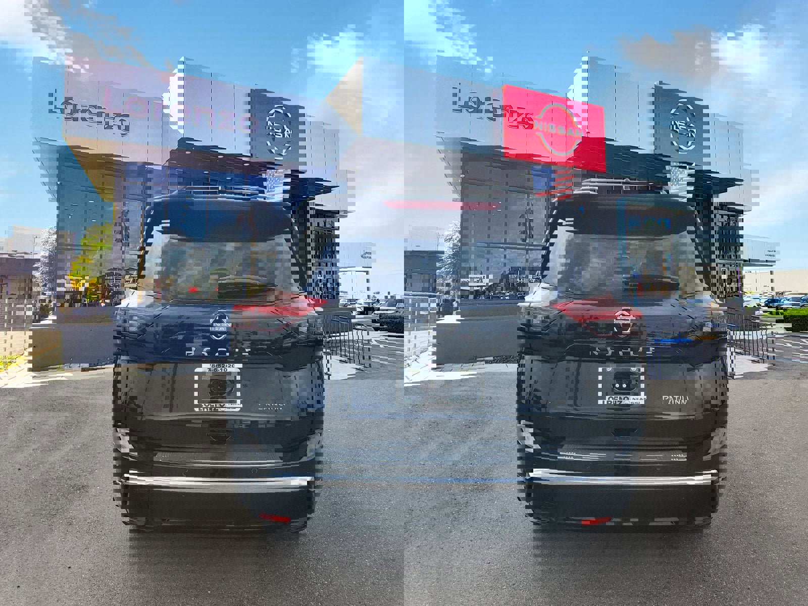 New 2025 Nissan Rogue Platinum w/ Platinum Premium Package image 5