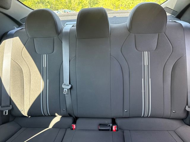 Used 2025 Hyundai Elantra Sport image 40