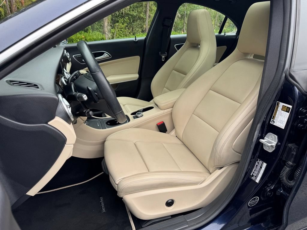 Used 2018 Mercedes-Benz CLA 250 4MATIC image 10