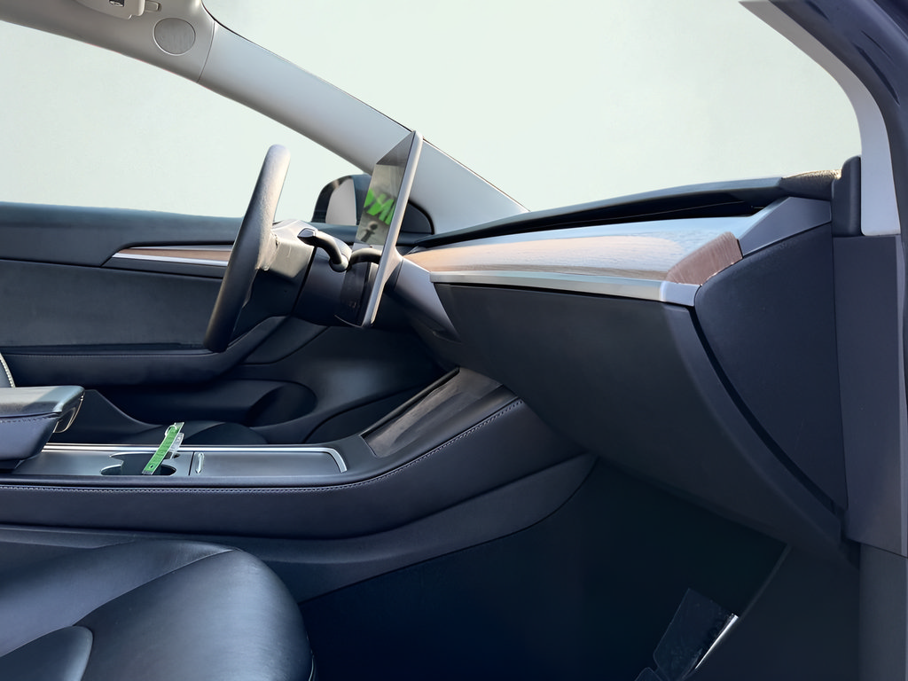 Used 2023 Tesla Model 3 Performance AWD/4WD image 32