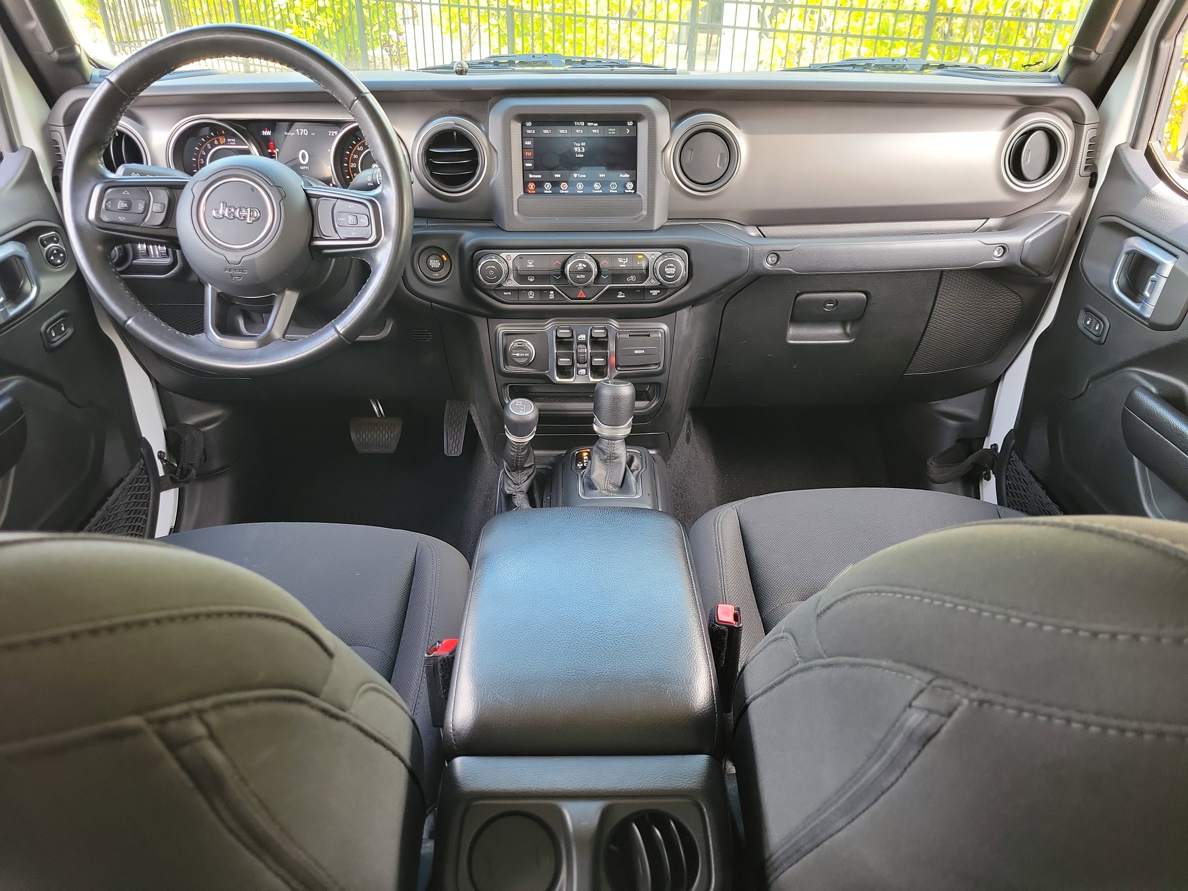 Used 2021 Jeep Gladiator Sport image 14