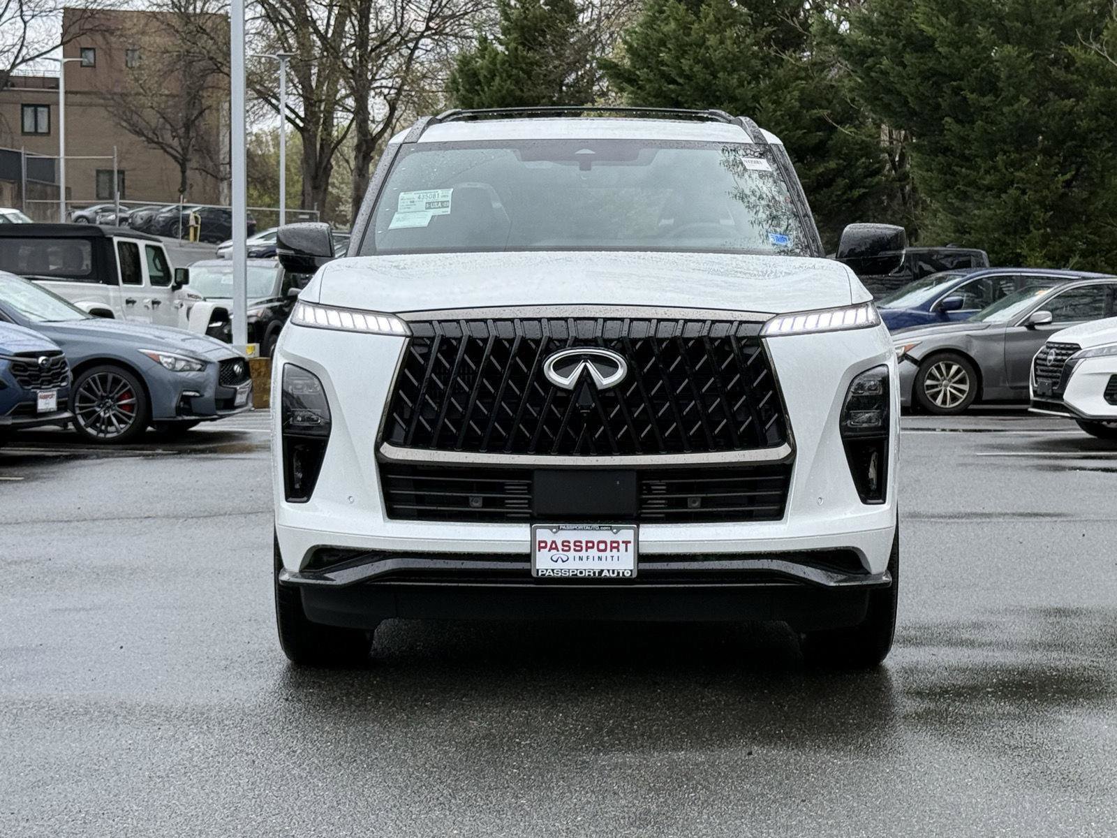 New 2026 INFINITI QX80 4WD image 2