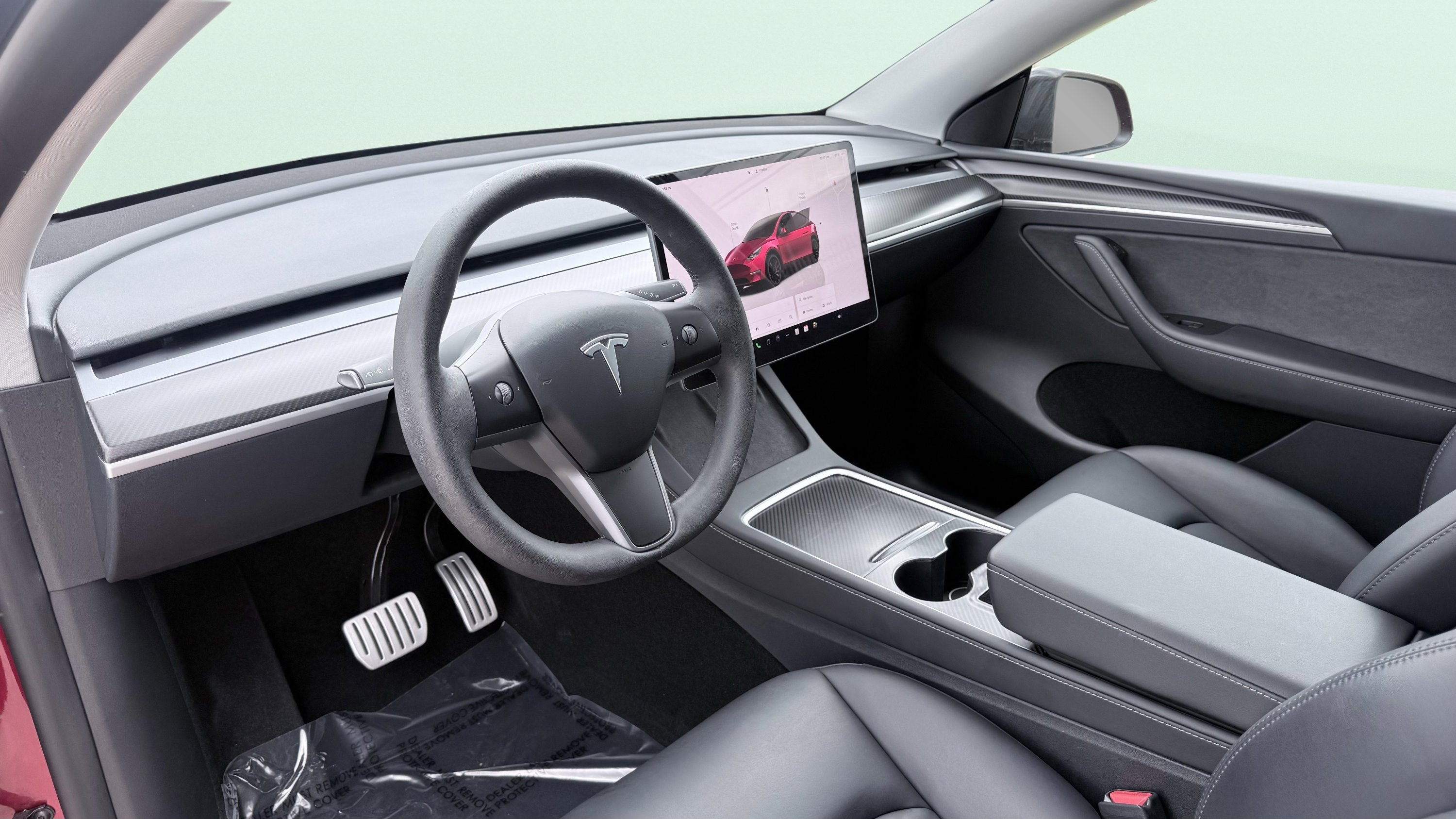 Used 2024 Tesla Model Y Performance image 25