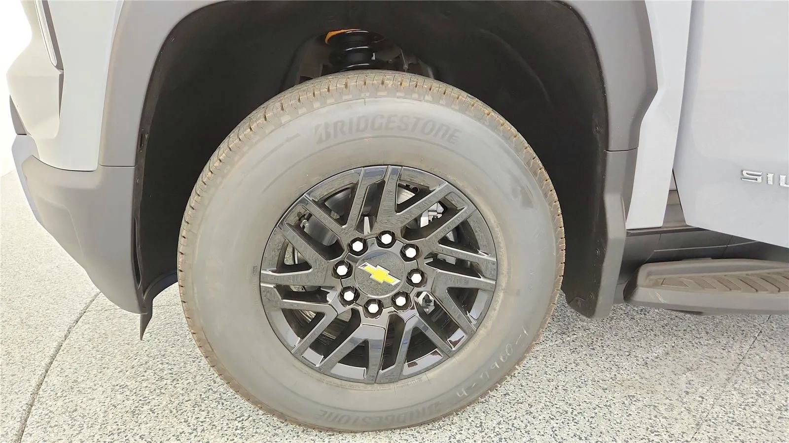 New 2026 Chevrolet Silverado EV LT w/ Plus Package image 13