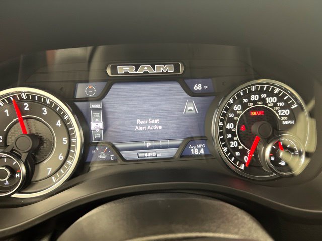 Used 2025 RAM 1500 Big Horn AWD/4WD image 17