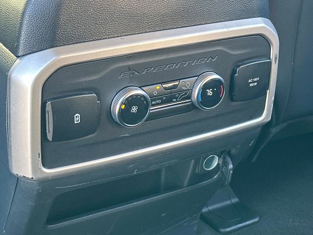 Used 2024 Ford Expedition XLT image 17