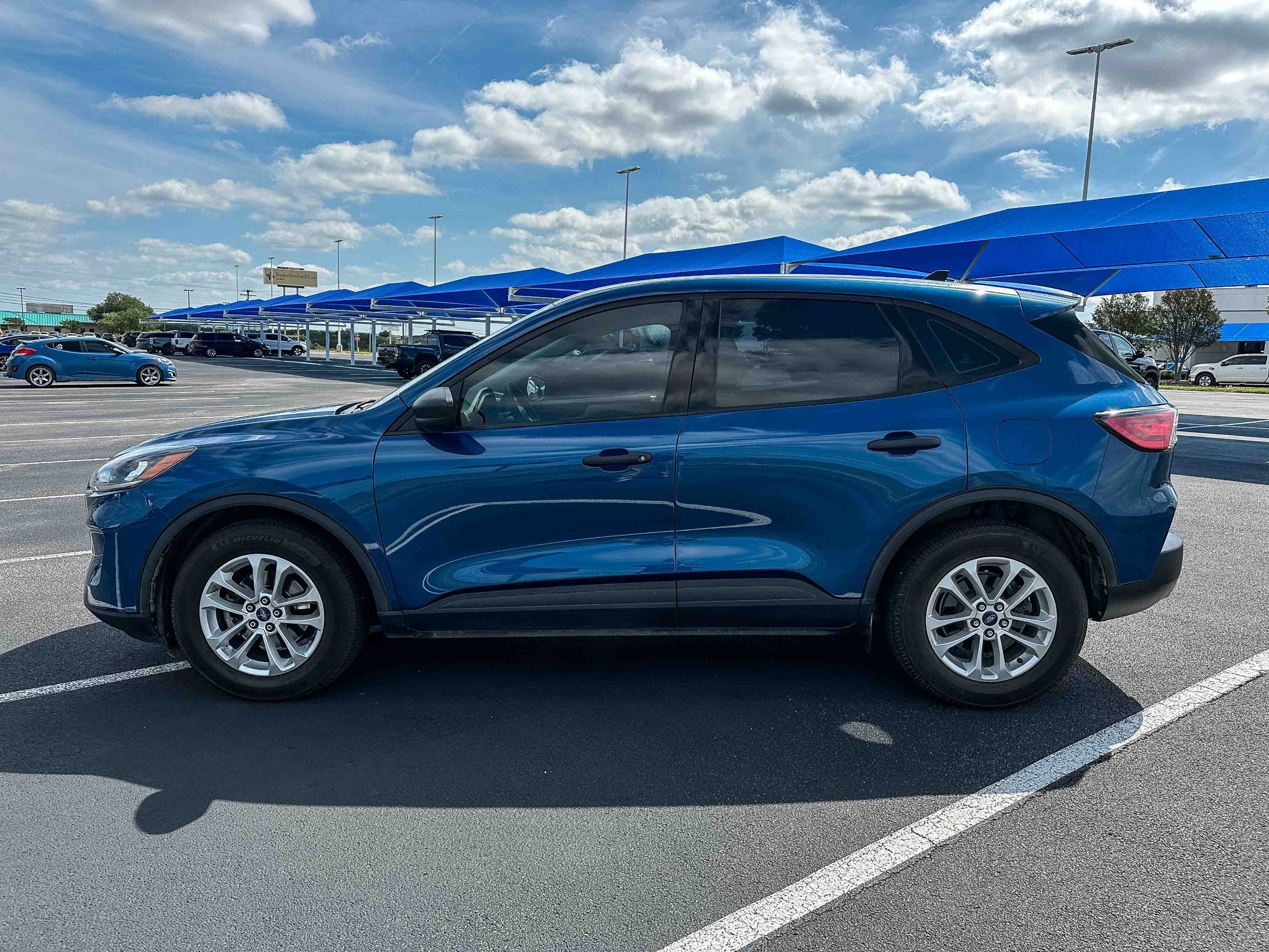 Used 2022 Ford Escape S FWD image 9