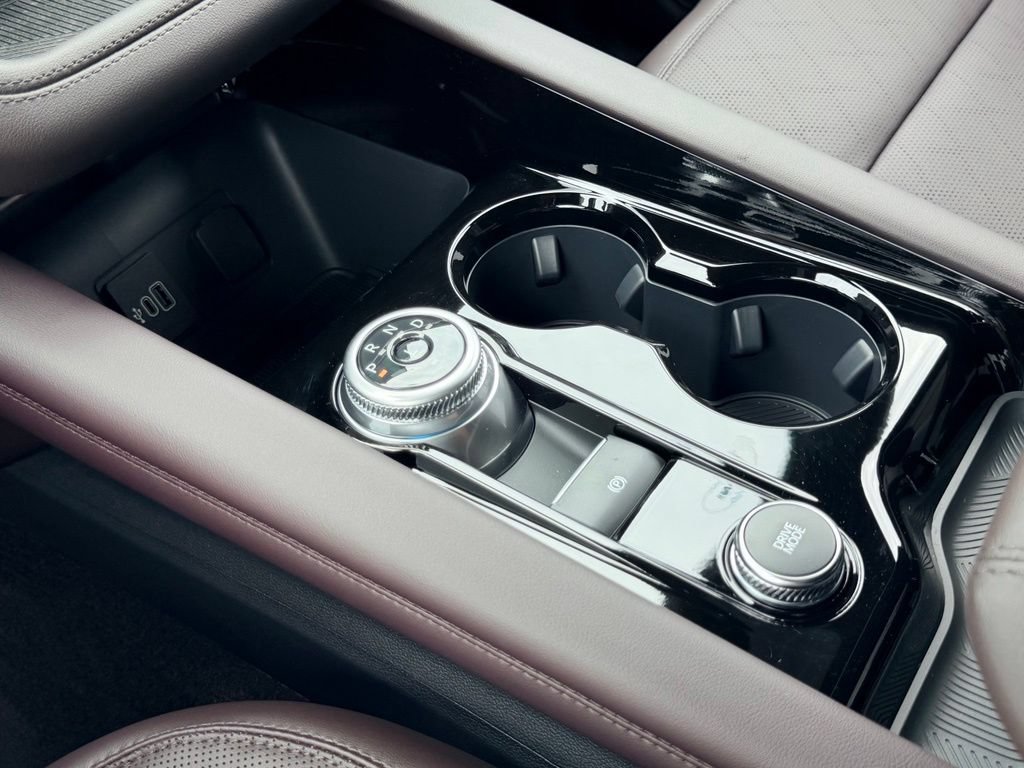 New 2026 Ford Explorer Platinum RWD image 25