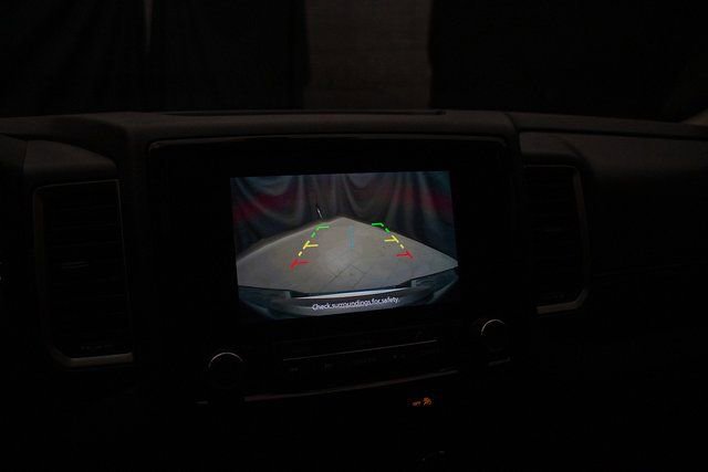 Used 2024 Nissan Frontier SL w/ Technology Package image 35