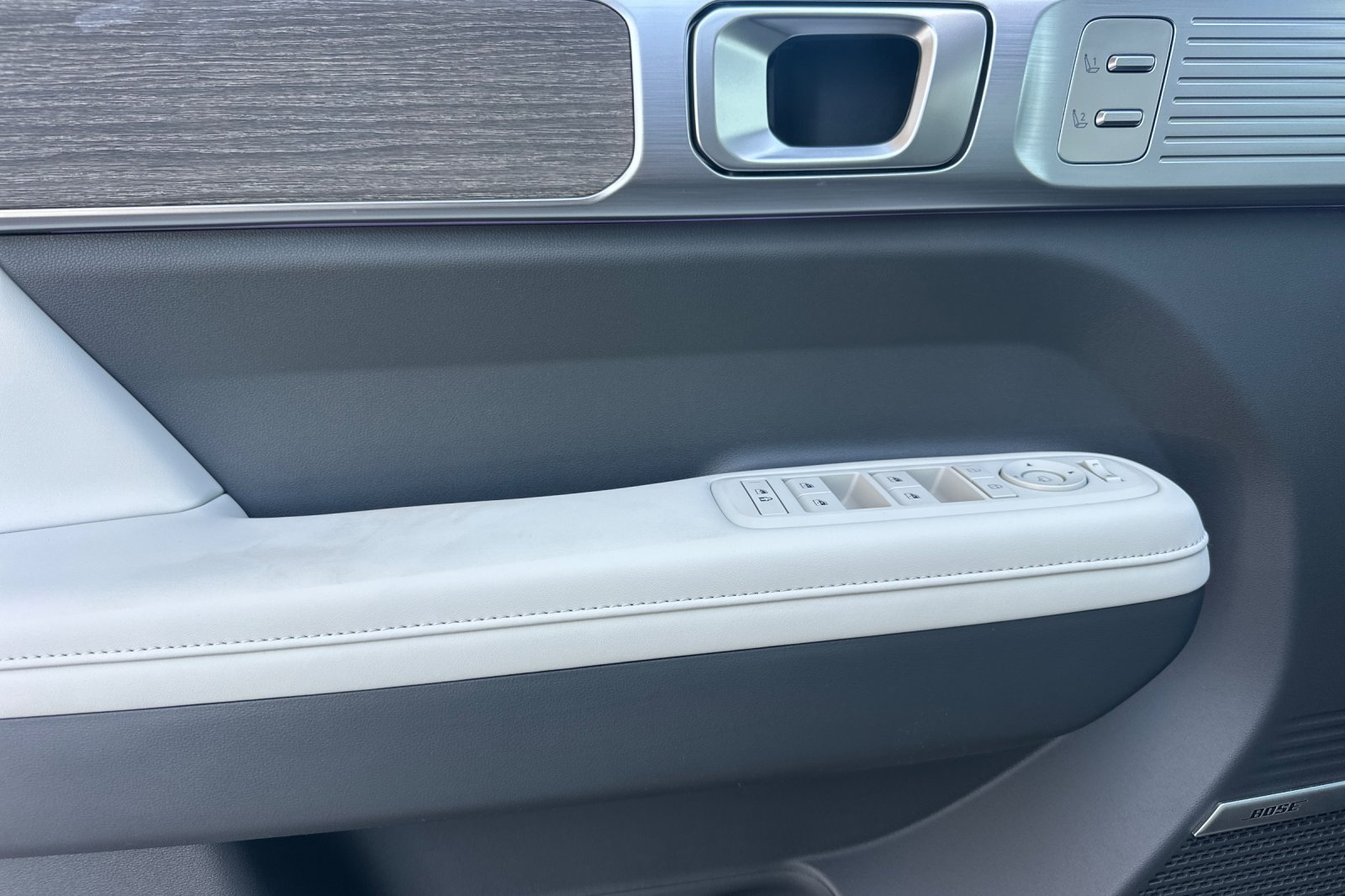 New 2026 Hyundai Santa Fe Calligraphy AWD/4WD image 12