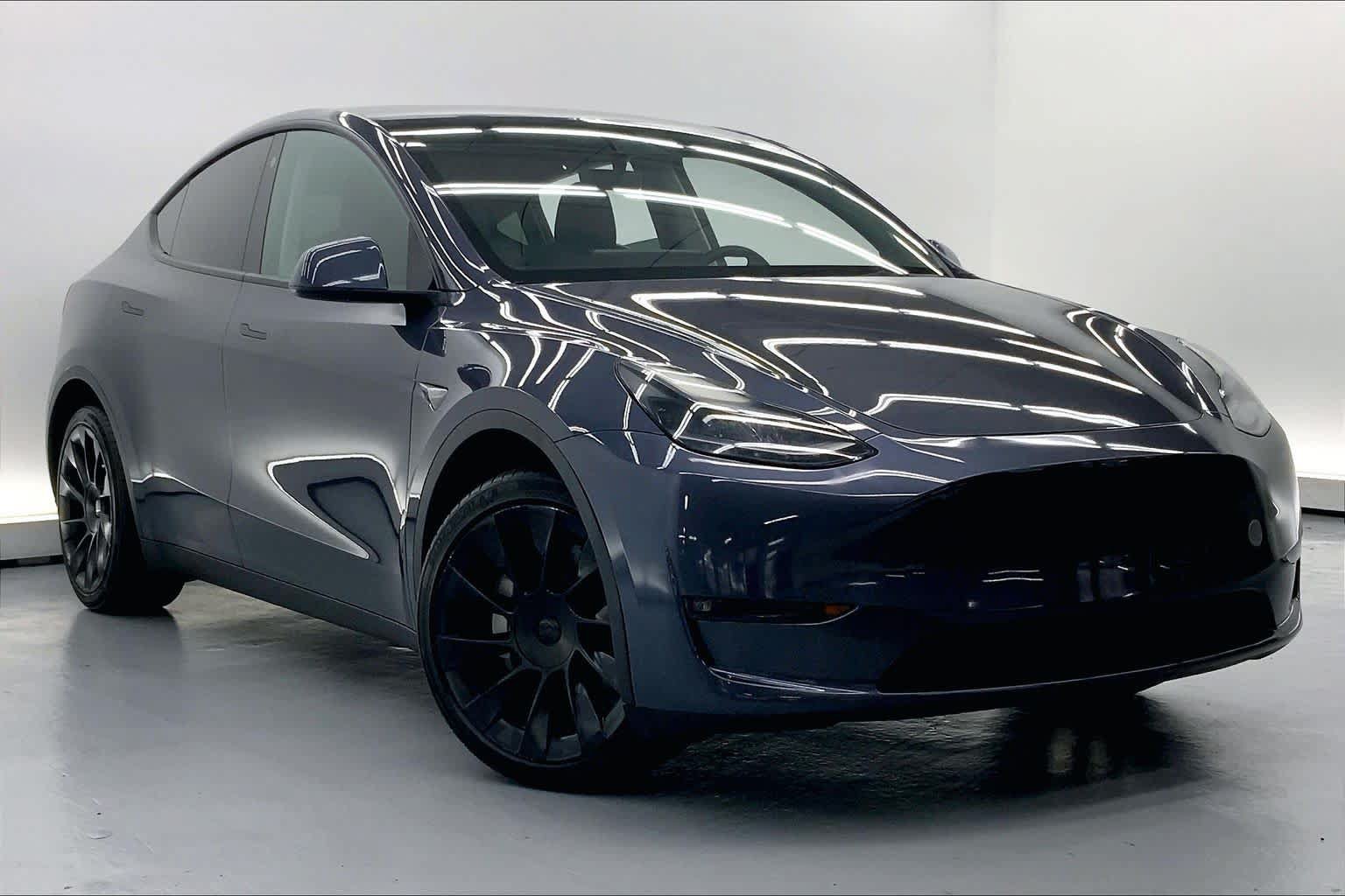 Used 2023 Tesla Model Y Long Range AWD/4WD image 6