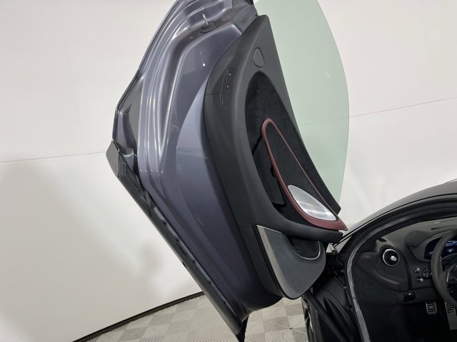 Used 2023 McLaren GT image 10