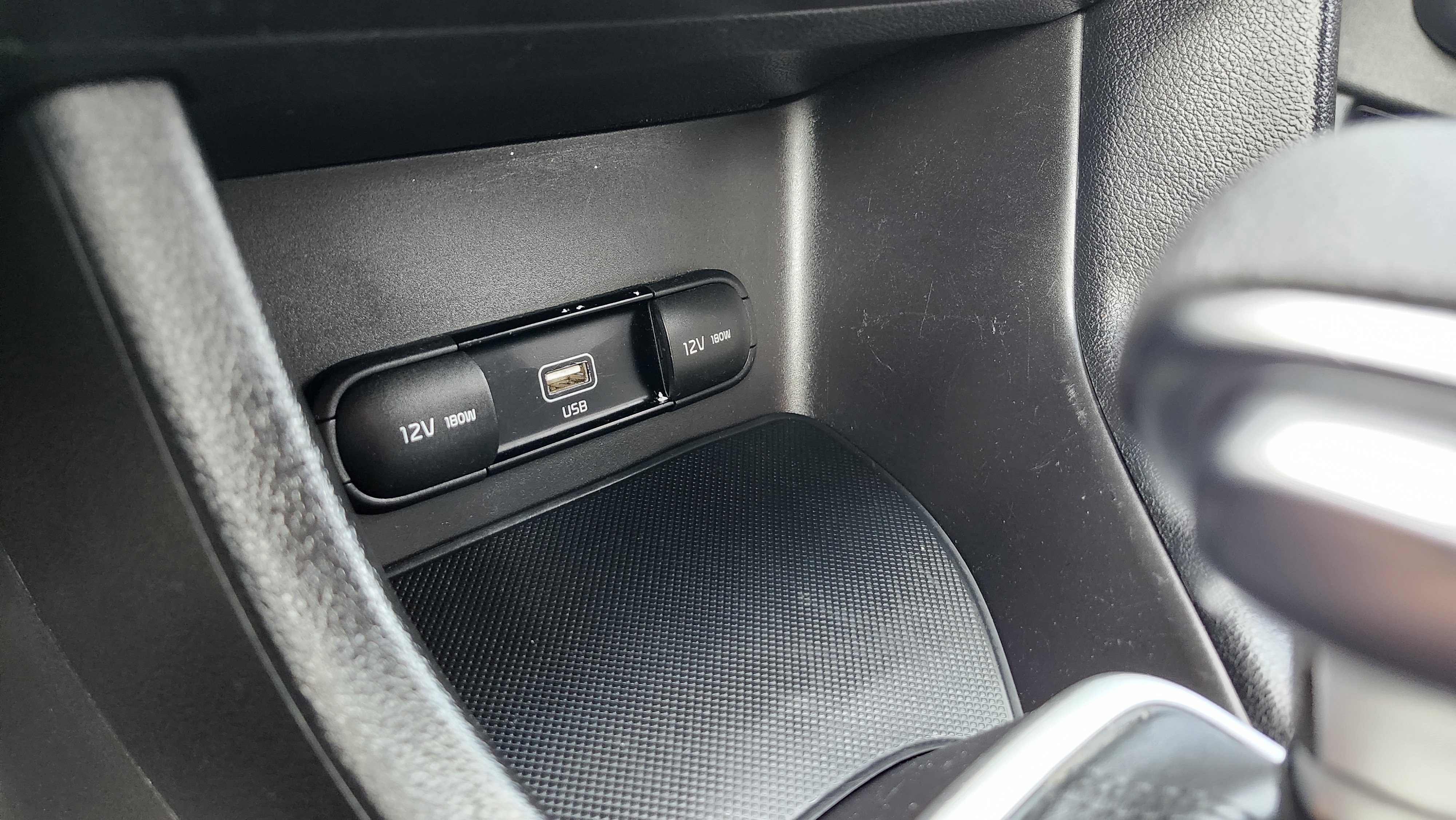 Used 2020 Kia Sportage LX w/ LX Popular Package image 6