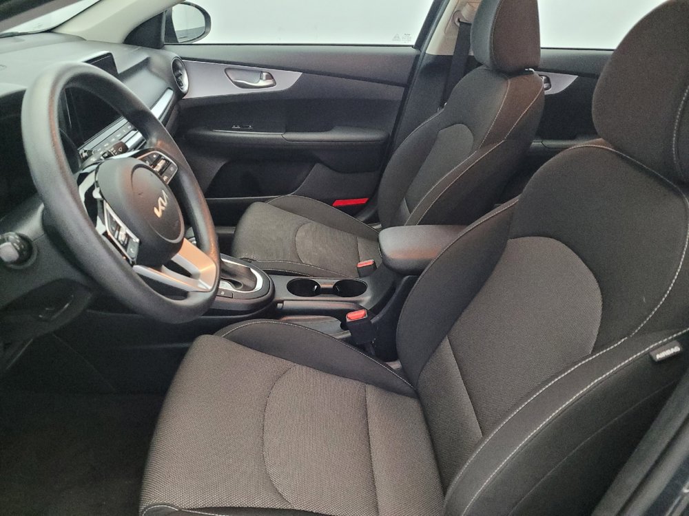 Used 2024 Kia Forte LXS image 17