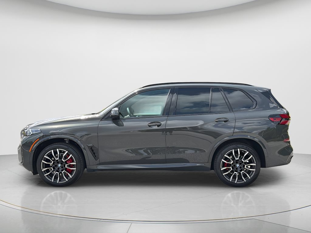 New 2026 BMW X5 xDrive40i w/ M Sport Package AWD/4WD image 2