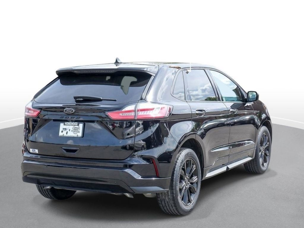 Used 2023 Ford Edge SE w/ Black Appearance Package AWD/4WD image 8