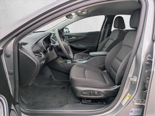 Used 2025 Chevrolet Malibu LT image 15