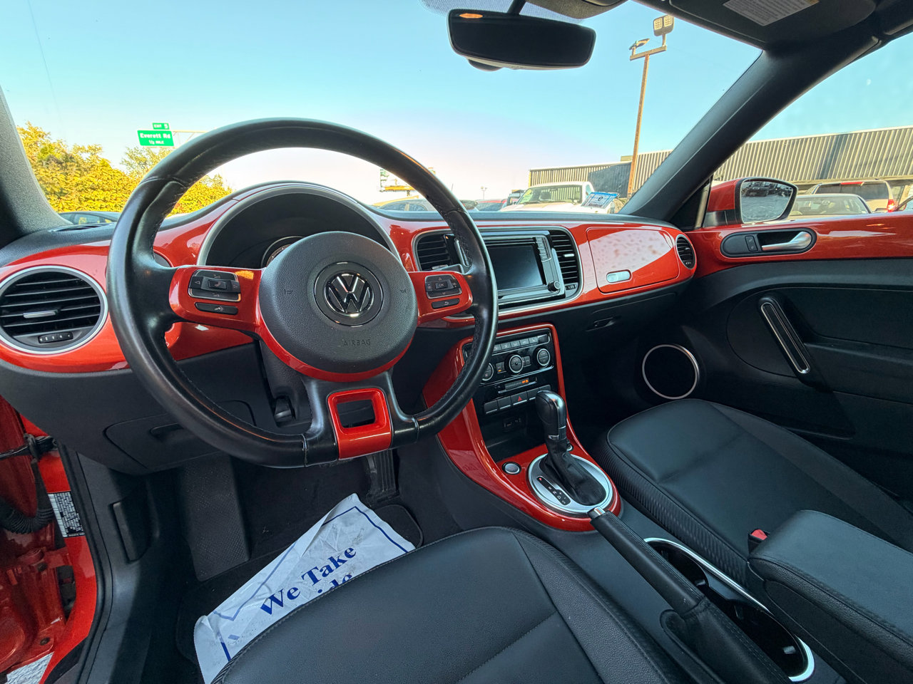 Used 2019 Volkswagen Beetle 2.0T SE image 17