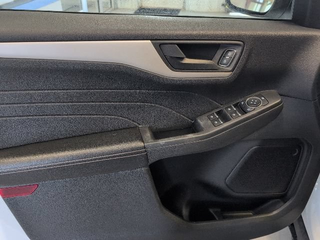 Certified 2022 Ford Escape SE AWD/4WD image 13