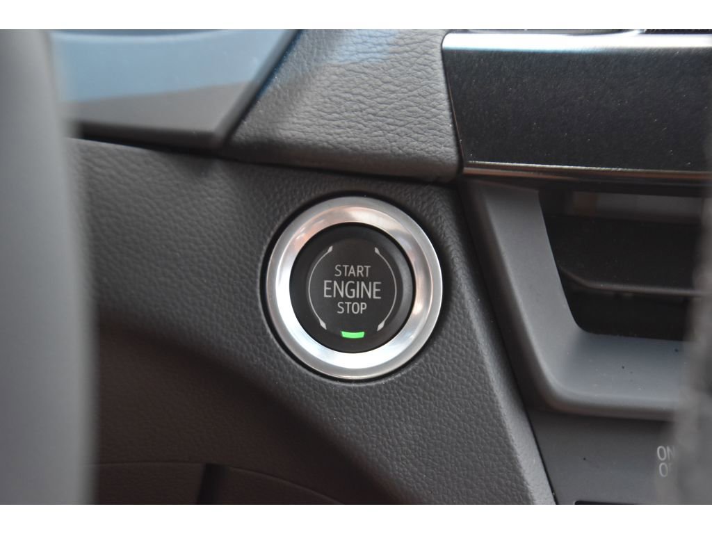 Certified 2023 Cadillac CT4 Premium Luxury AWD/4WD image 36