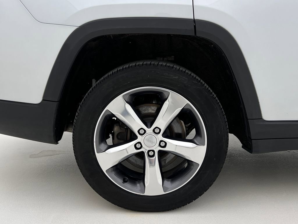 Used 2021 Jeep Grand Cherokee L Limited image 28