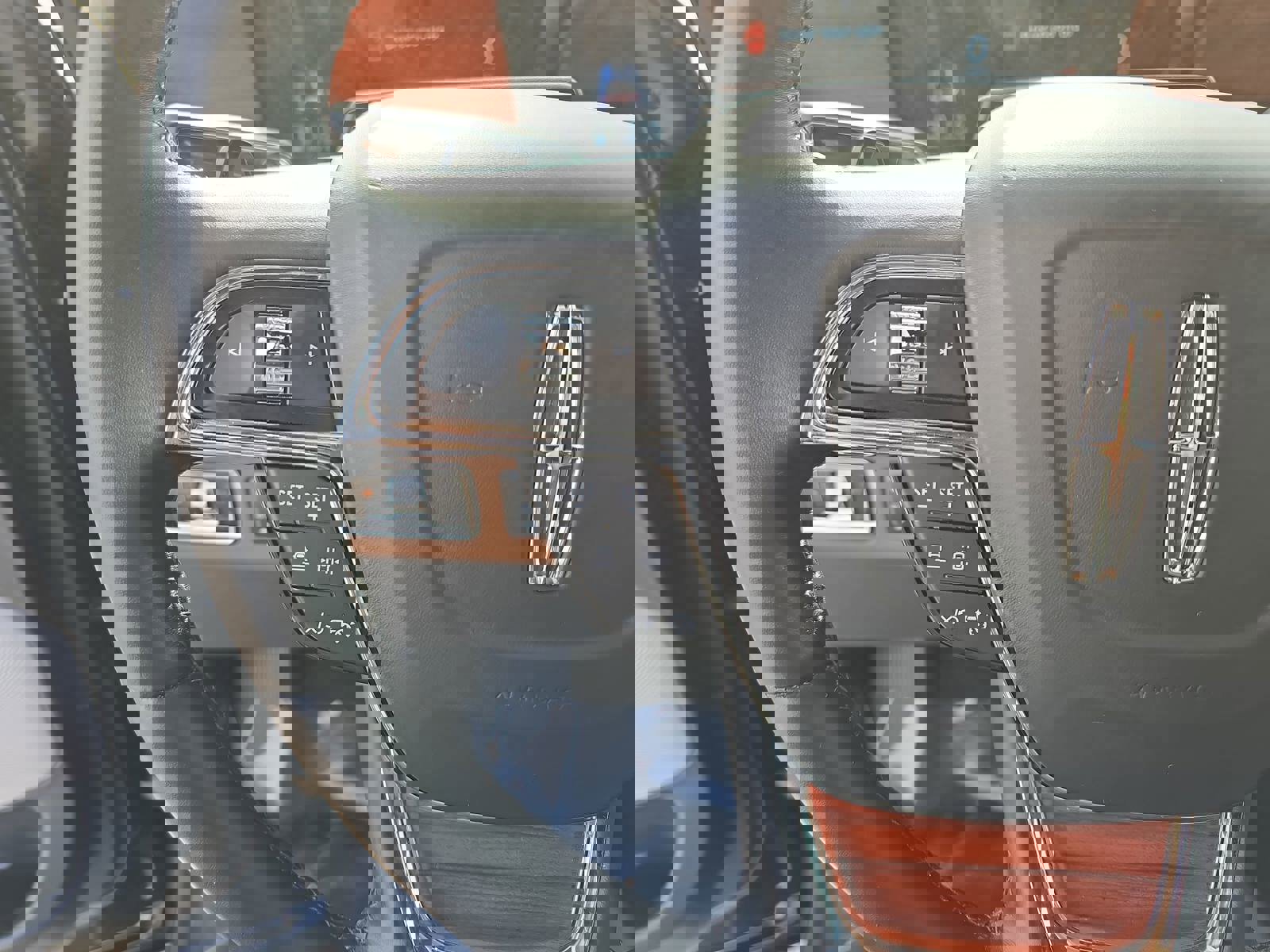 Used 2024 Lincoln Navigator Reserve image 19