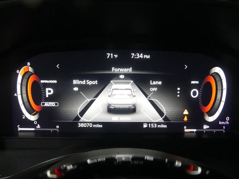 Used 2023 Nissan Rogue Platinum w/ Platinum Premium Package AWD/4WD image 32