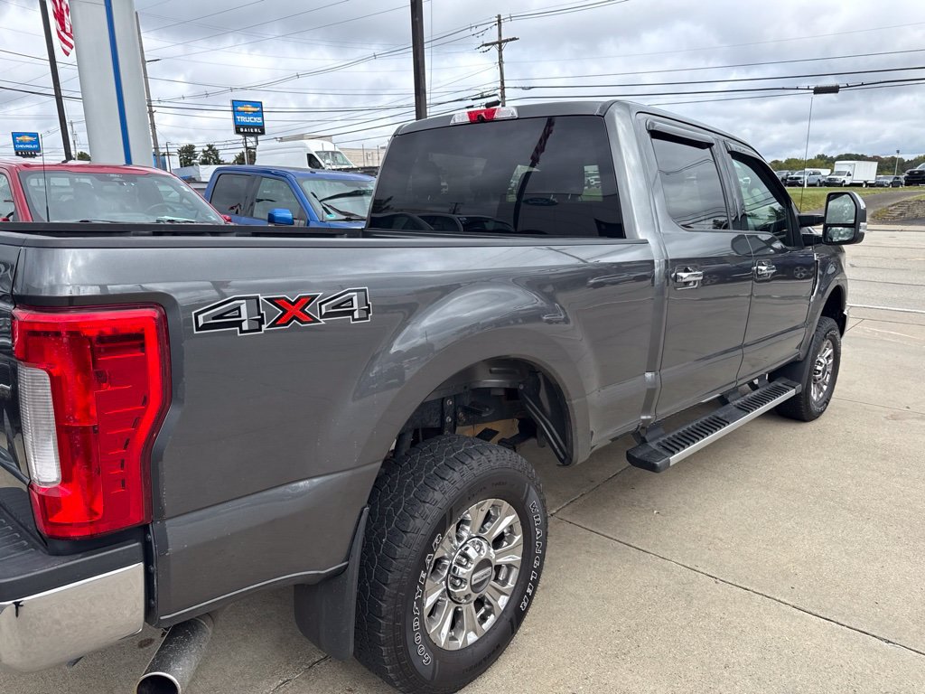 Used 2019 Ford F250 XLT w/ XLT Premium Package AWD/4WD image 5