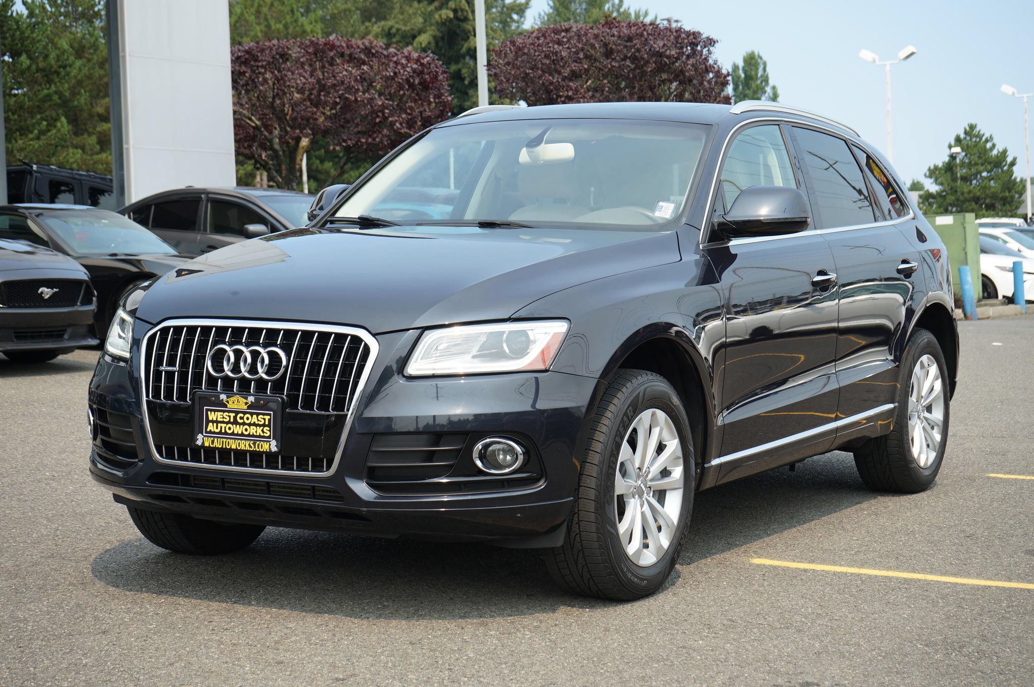 Used 2017 Audi Q5 2.0T Premium w/ Audi MMI Navigation Plus AWD/4WD image 1