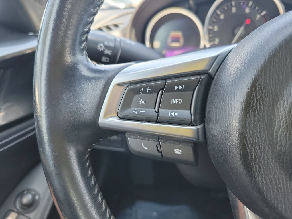 Used 2021 MAZDA MX-5 Miata RF Grand Touring RWD image 25