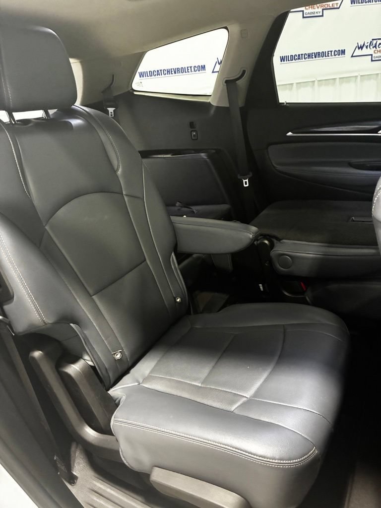 Used 2019 Buick Enclave Essence FWD image 34