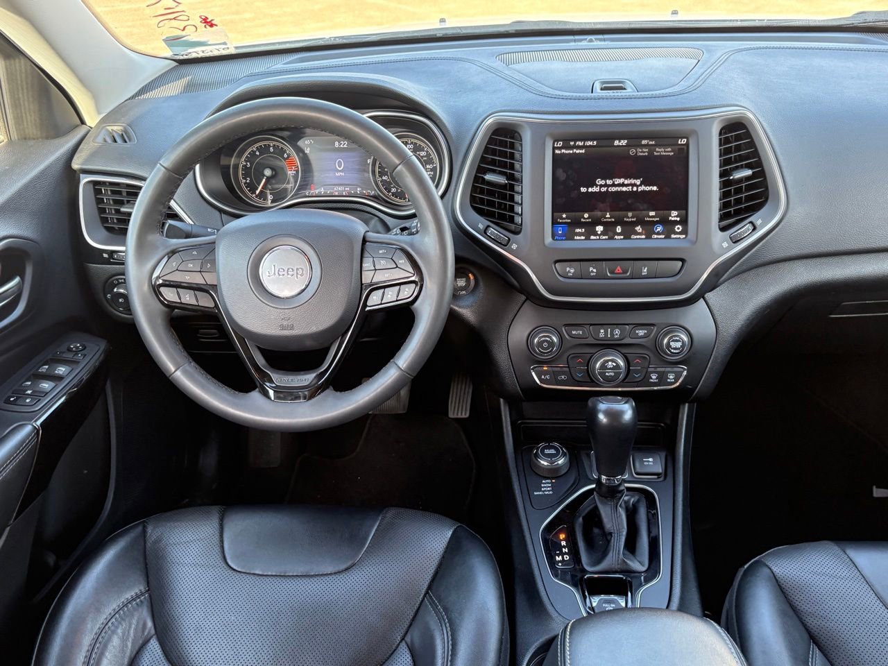Used 2023 Jeep Cherokee Altitude Lux AWD/4WD image 12