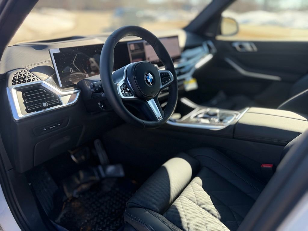 New 2026 BMW X5 xDrive40i w/ M Sport Package image 12